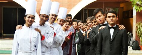 Best Hotel Management Institute | BSc & Diploma in Hotel Management