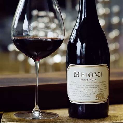 Vegan wines are a thing so here are the labels you should look out for