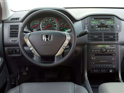 Honda Pilot EX (2005) - pictures, information & specs