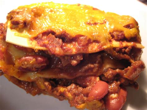 This Recycled Life: 'Skyline Chili' 5-way Lasagna