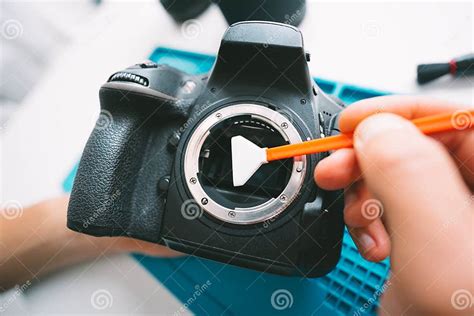 Camera Sensor Cleaner Guy 的图像结果