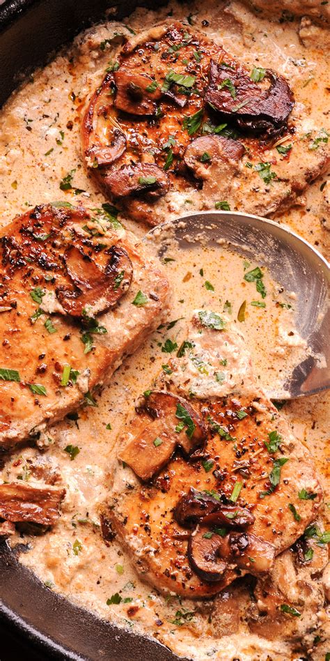 Pork Chops in Creamy Garlic Mushroom Sauce | Pork chop dinner, Pork ...