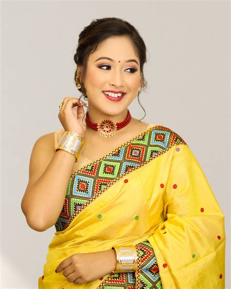 Golden yellow Tussar silk by Mulberry silk mekhela chadar – Koina