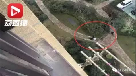 突发丨杭州一6岁男孩不慎从23楼坠落 万幸他们及时赶到-浙江新闻-浙江在线