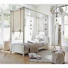 letto baldacchino legno letto bianco a baldacchino in legno 90 x 190 cm manosque letto baldacchino legno letto bianco a baldacchino in legno 90 x 190 cm manosque