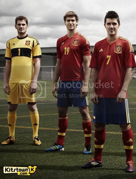 足球——欧罗巴联赛资格赛：西班牙人胜索尔亚_西班牙人队