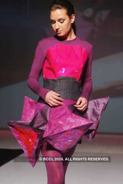 A model presents a creation by Vibhuti Gupta from the graduation batch ...