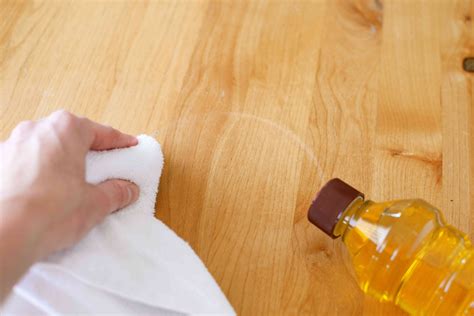 How To Remove Stains Oak Table at Taj Rolleston blog