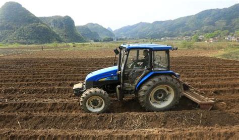 广西梧州：春耕备耕有序开展-人民图片网