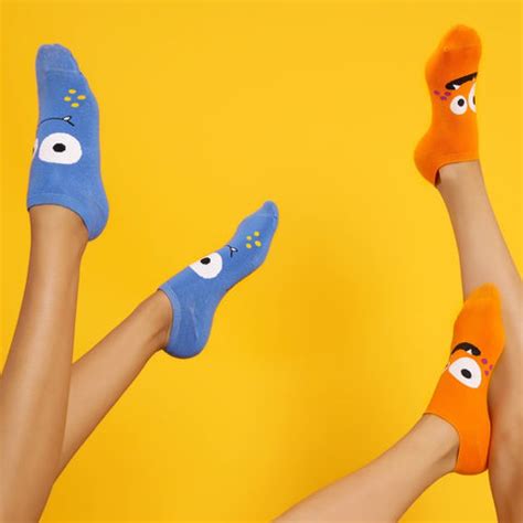 How Do Socks Make You Fashionable? – Thela Gaadi