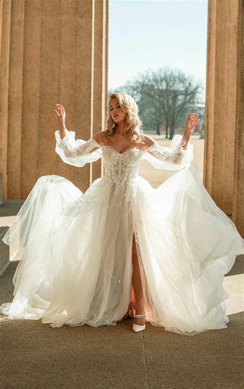 Whimsical Semi-Sheer Sweetheart A-line Wedding Dress with Blouson Sleeves