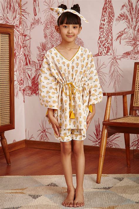 Flying Parachutes Girls Night Set – The Mama Project