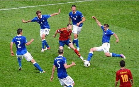 2012年欧洲杯小组赛 意大利 VS 西班牙_哔哩哔哩_bilibili