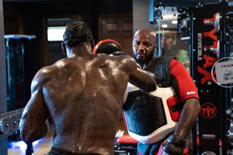 Wilder shows how he prepares for Fury – RingSide24