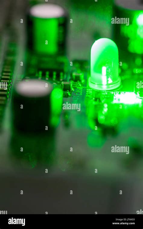 Computer Related Technology 的图像结果