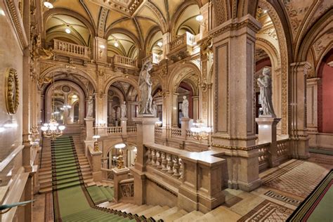 10 Most Remarkable Opera Houses in the World (+Photos) - Touropia