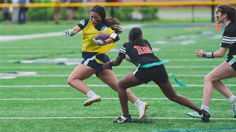 Girls flag football getting state championship in 2024 | wgrz.com