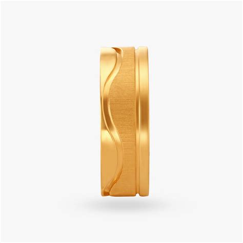 Wavy Men's Gold Finger Ring