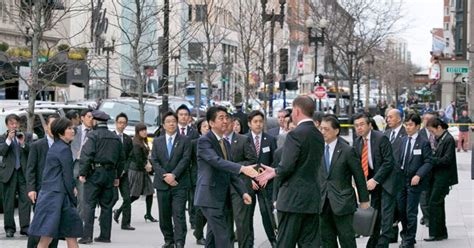 Thủ Tướng Nhật Bản Shinzo Abe thăm California – Tiếng Việt