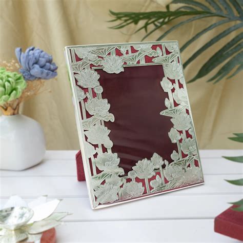 Blooming Lotus Pond Photo Frame - Elegant Unique Gift | The Zappy Box