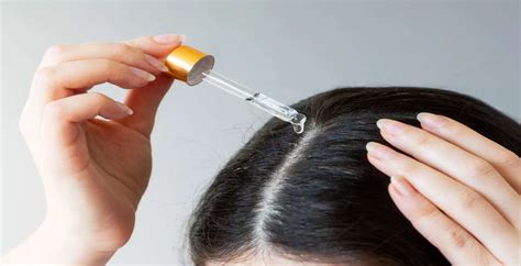 Hair oils to avoid in rainy days: From coconut to castor: Hair oils to ...