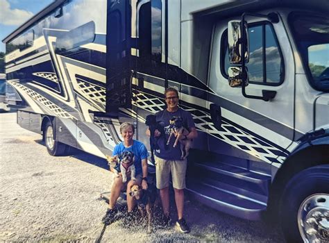 Regular C RV vs. Super C RV - Why Did We Upgrade? — Class C Broads