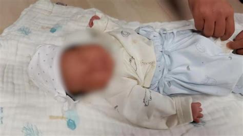 湖南南县一出生8天女婴遭遗弃，已被福利院接收_七环视频_澎湃新闻-The Paper