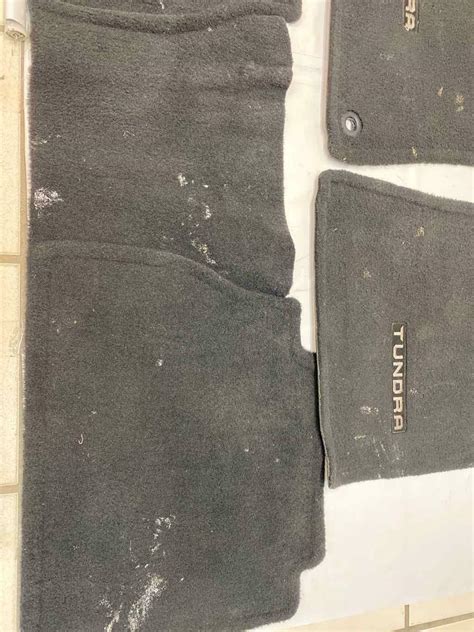 Toyota Tundra floor mats 2007 2020 complete set of mats black assy OEM ...
