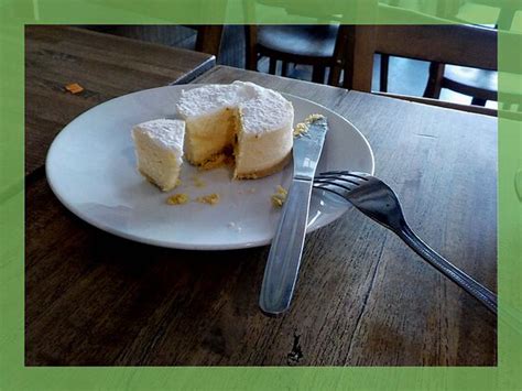 LEMON BITE CAFE - ESSENDON DFO, Essendon Fields - Restaurant Reviews ...