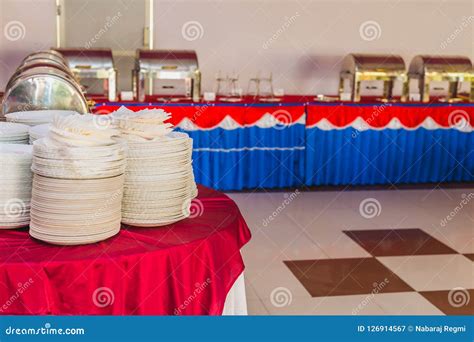 Buffet Set Up 的图像结果