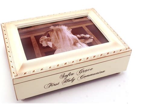 10 Memorable Gifts for a Communion Girl and Everything You Need to Know ...
