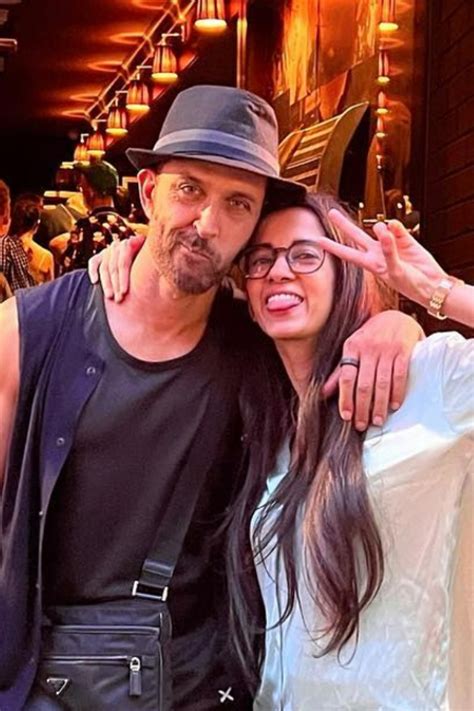 Hrithik Roshan’s Bio, Age, Relationships, Latest Buzz, Photos & Videos