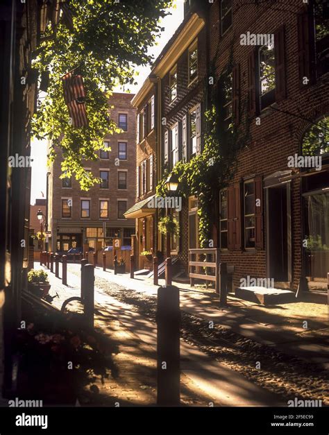 FEDERAL PERIOD HOUSES ELFRETH’S ALLEY HISTORIC DISTRICT PHILADELPHIA ...