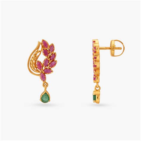 Blooming Bliss Gold Pendant with Chain and Earrings Set