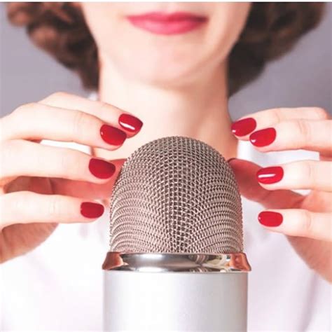 ASMR REPEATING TRIGGERS WORDS (Slow whispering, intense Mo