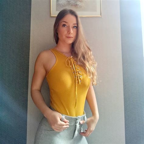 Épinglé par Jimmy Verhoye sur Enregistrements rapides | Celine