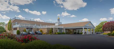 Quinn Funeral Home | Funeral & Cremation Services in Warw...