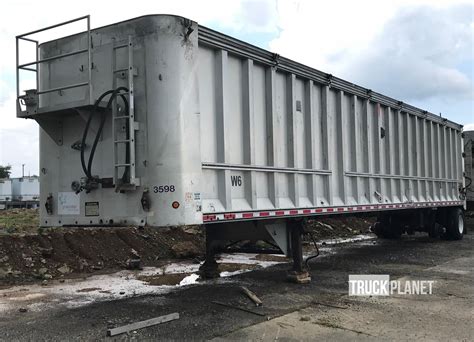 Perfect Trailer Walking Floor For Every Space