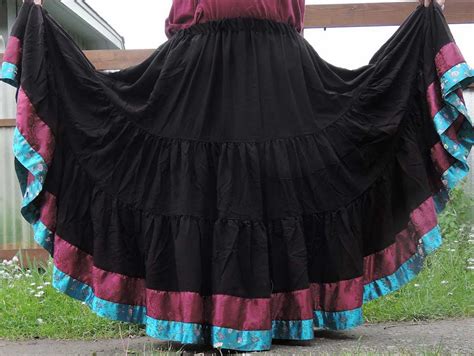 Twist Dance Flying Skirts 的图像结果