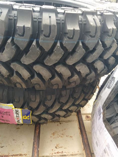 Ultra Mile UM 4x4 MT BULL 285/60/R18 TUBELESS CAR TYRE (OFF ROADING ...