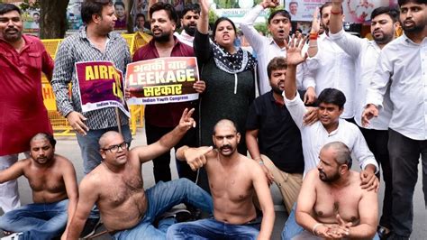 NEET UG Row: Heads Shaved, Youth Congress Workers Protests At Jantar ...