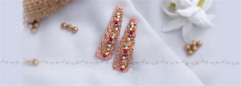 Elegance Redefined: Valayaa's Exquisite Collection of Bangles and Hair