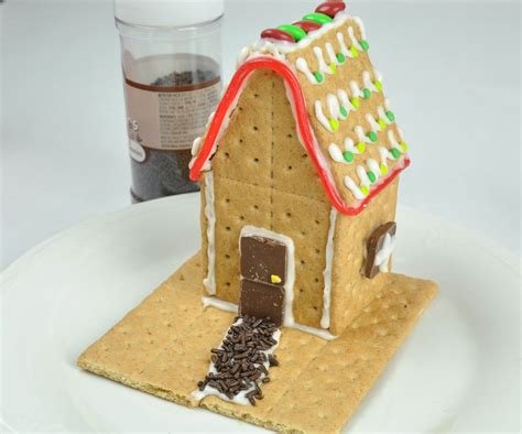 Graham Cracker "Gingerbread" House for Kids : 6 Steps (with Pictures ...