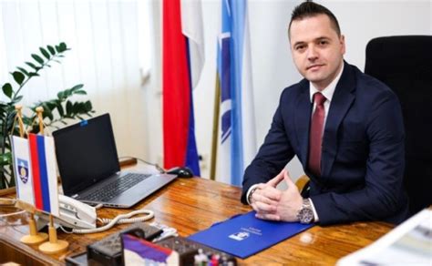 Vukadinović čestitao Novu godinu | Foča24 | informativni portal