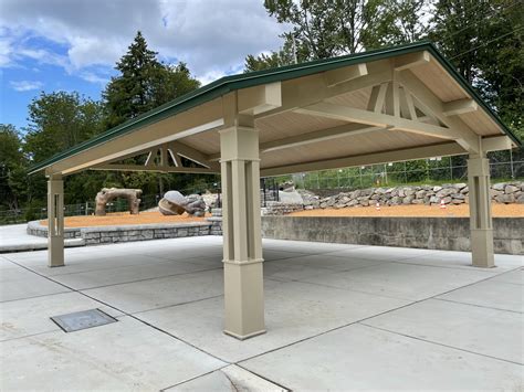 Newport Hills Woodlawn Park