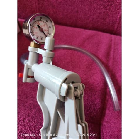Jual Hand Vacuum Pump Filtration Manual Vacuum Pump With Gauge | Shopee ...