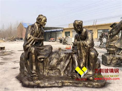 郑州玻璃钢雕塑厂家：玻璃钢牛雕塑多少钱？