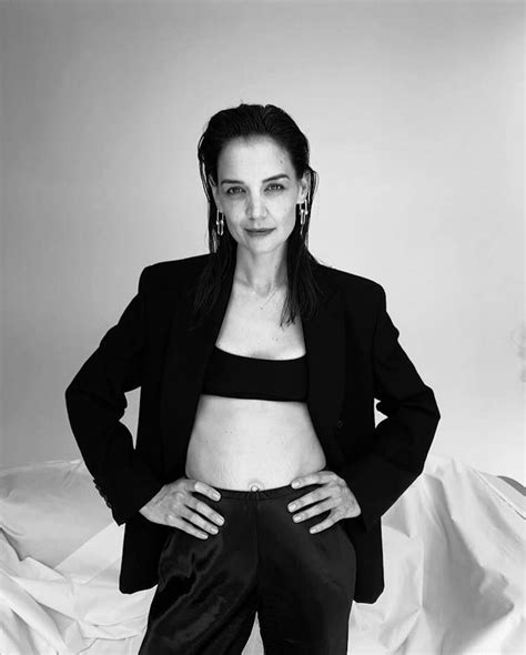 Katie Holmes Shares Unedited Photos Of Her Pregnancy Stretch Marks