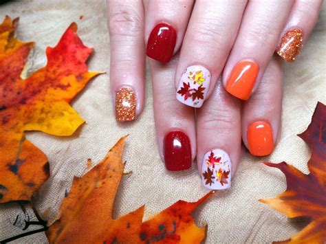 40 Cute Thanksgiving Nails Designs for 2024