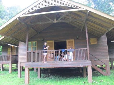DANUM VALLEY FIELD CENTER (Lahad Datu, Sabah) - Hostel Reviews & Photos ...